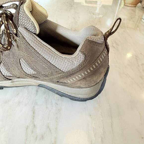 Keen Hiking Shoes Womens 7 Shasta Brown Leather Waterproof Round Toe Outdoor - Picture 9 of 10